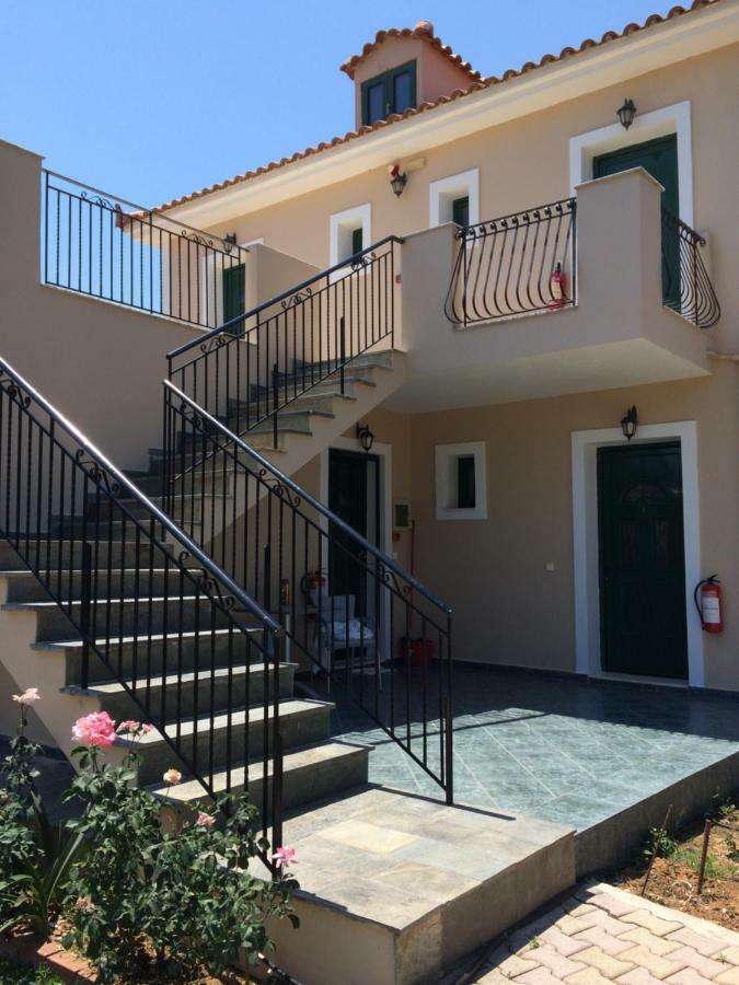Koukounaries Studios Skala  Exterior foto